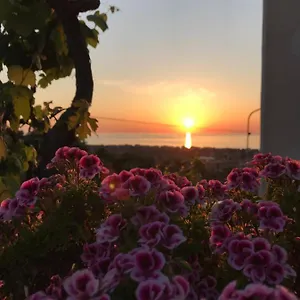 Il Tramonto Couette-café Capo dʼOrlando